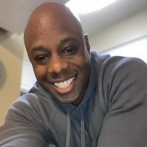 Meet your Posher, Derrick